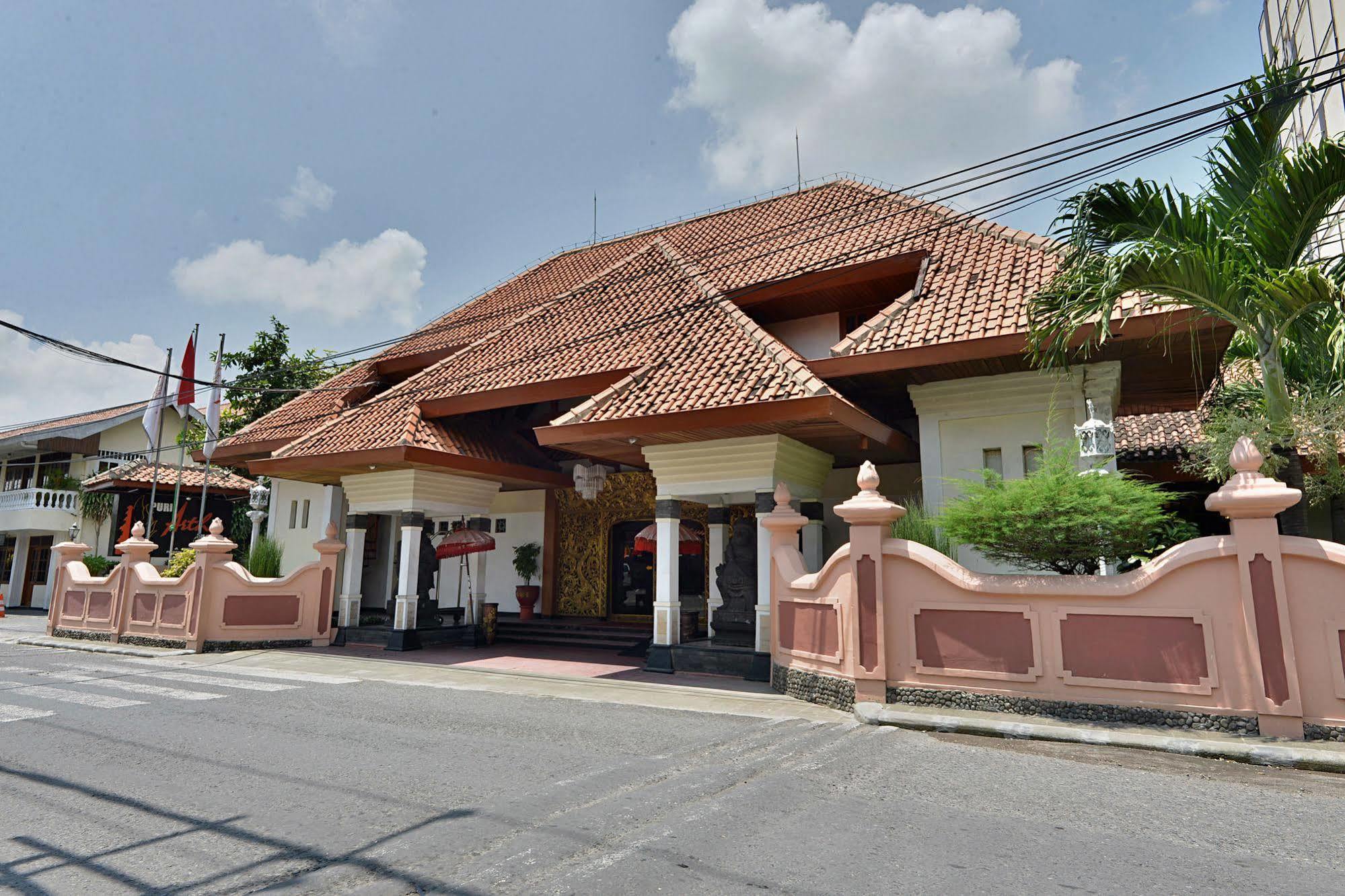Zen Rooms Jogja Cendrawasih Pakualaman Exterior photo